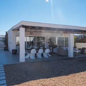 https://casa-entera-sa-caleta.ibizaislandhotels.net